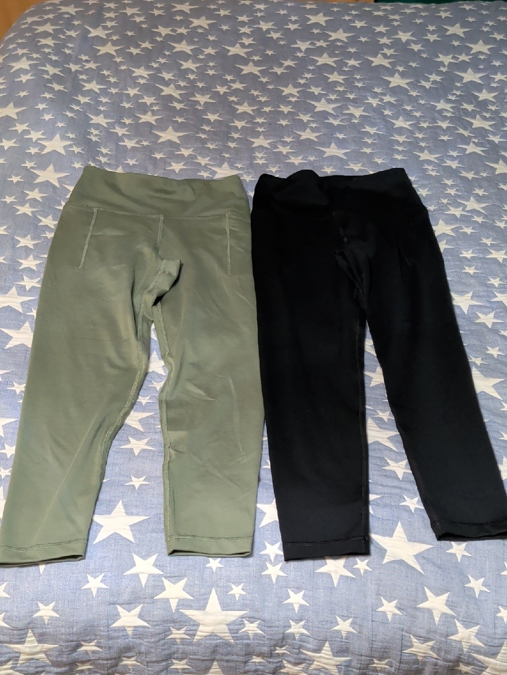 Set of American Eagle Everything Pocket Leggings Medium Olive Green & Black NEW